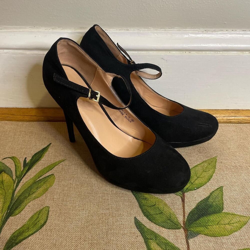 black suede bella mane mary jane heels in good condition size 9